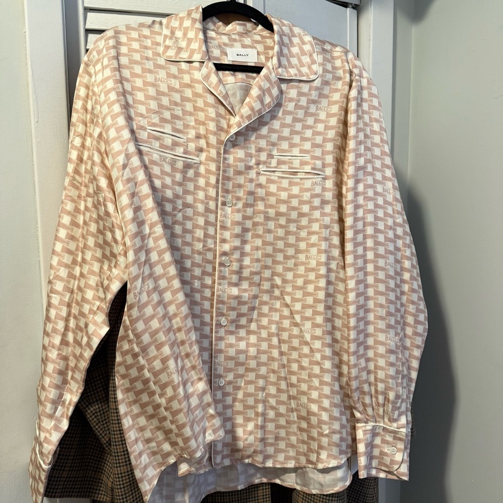 Bally NWT Pink Silk Pendant Shirt
